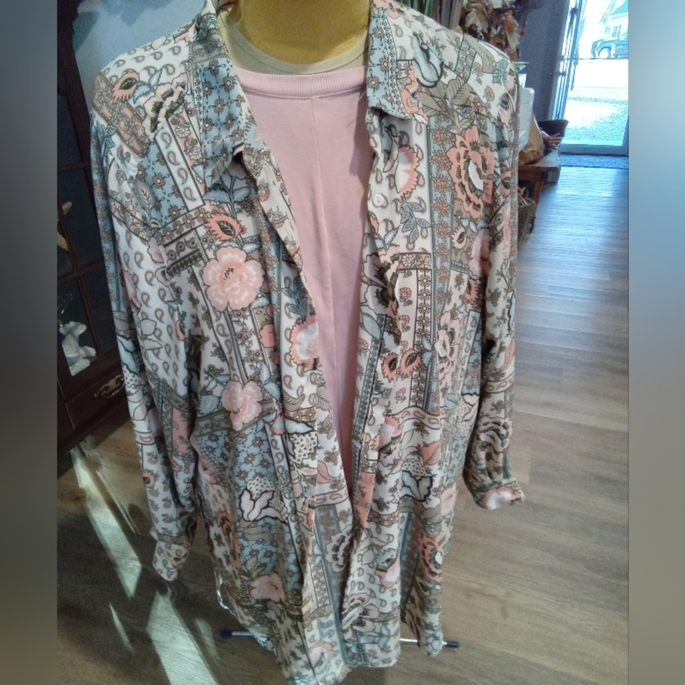 Spense Multicolor Pastel Floral Plus Sz 3X & Pink Plus Sz 2X Short Sleeve Top